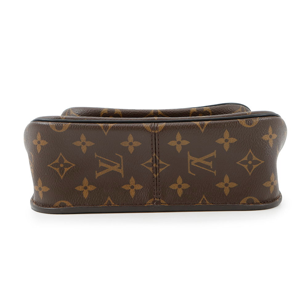 Louis Vuitton Passy RedM45592 Monogram Handbag 3