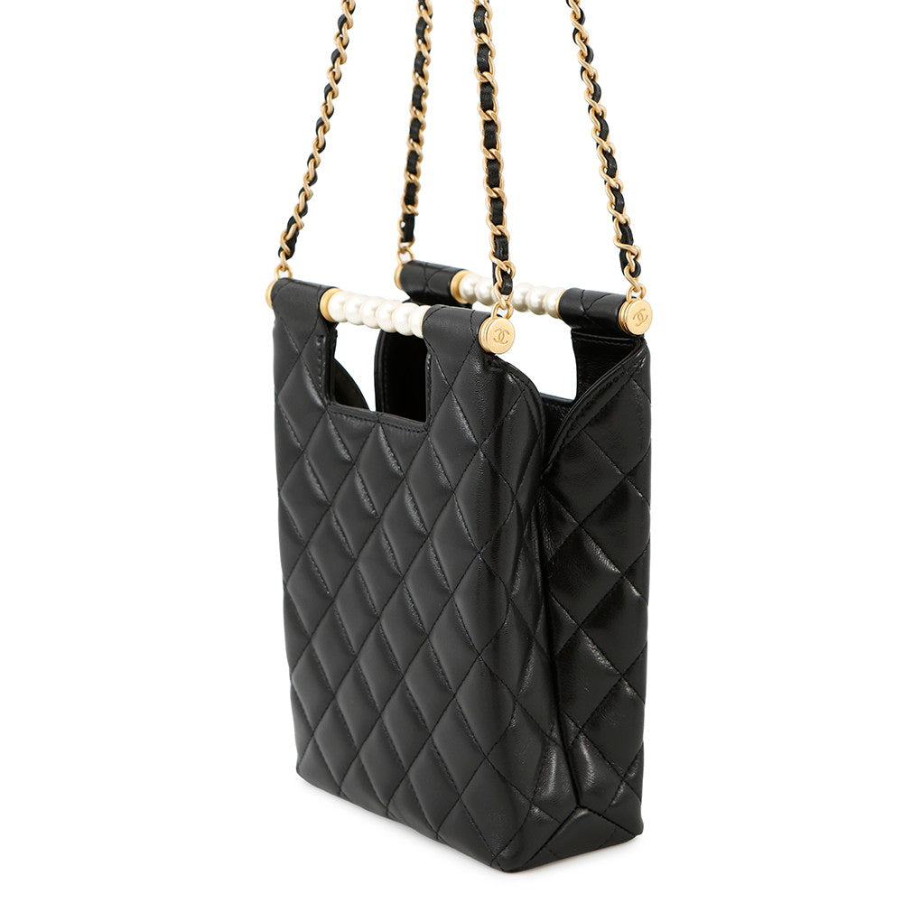 Chanel Matelasse Pearl Handle BlackAP4520 Lambskin Shoulder Bag