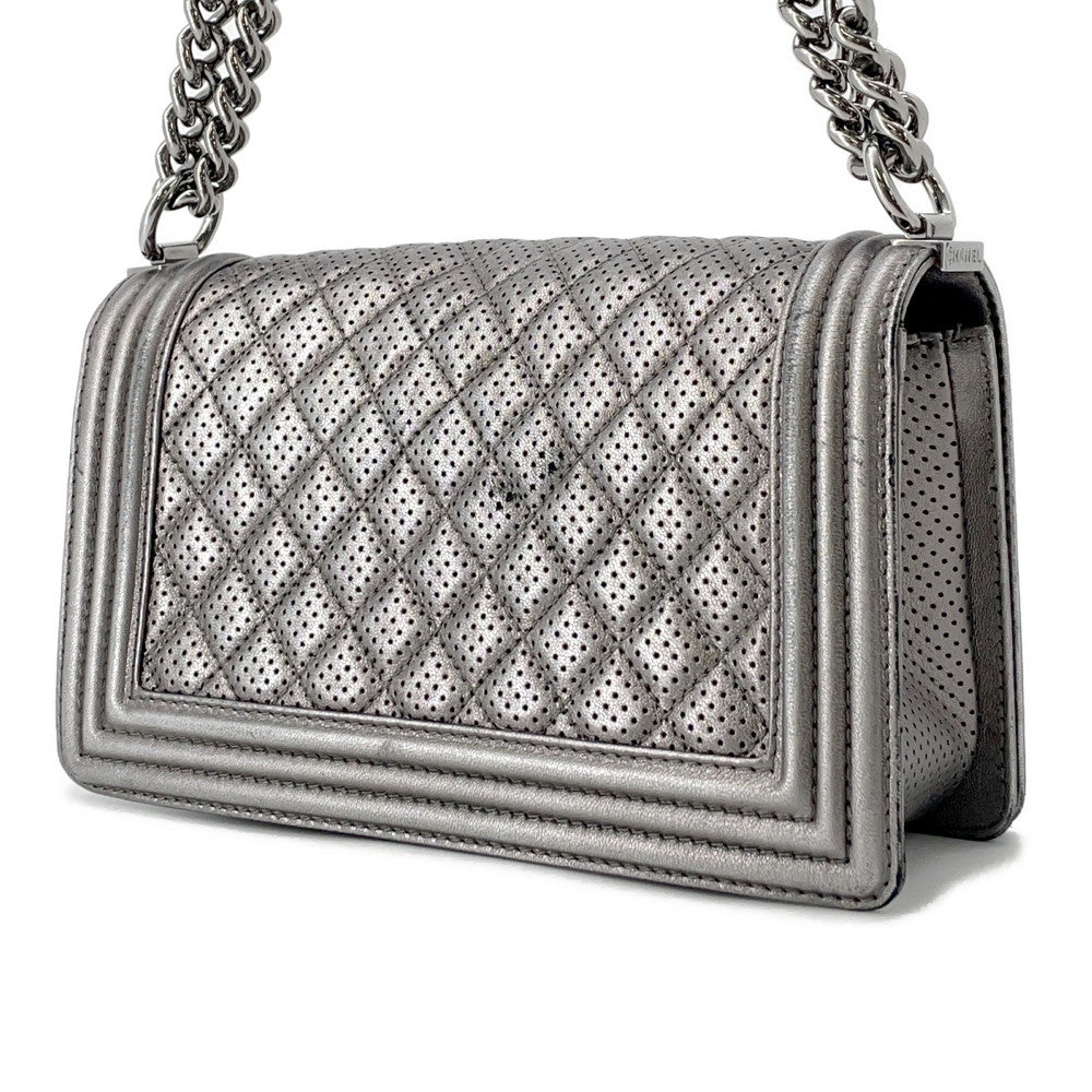 Chanel Boy ChainShoulder SilverA67086 Lambskin Shoulder Bag