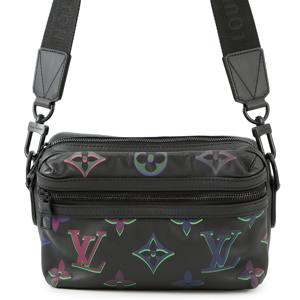 Louis Vuitton comet messenger NoirM22495 ・Pattern Monogram Leather Calf Crossbody Bag