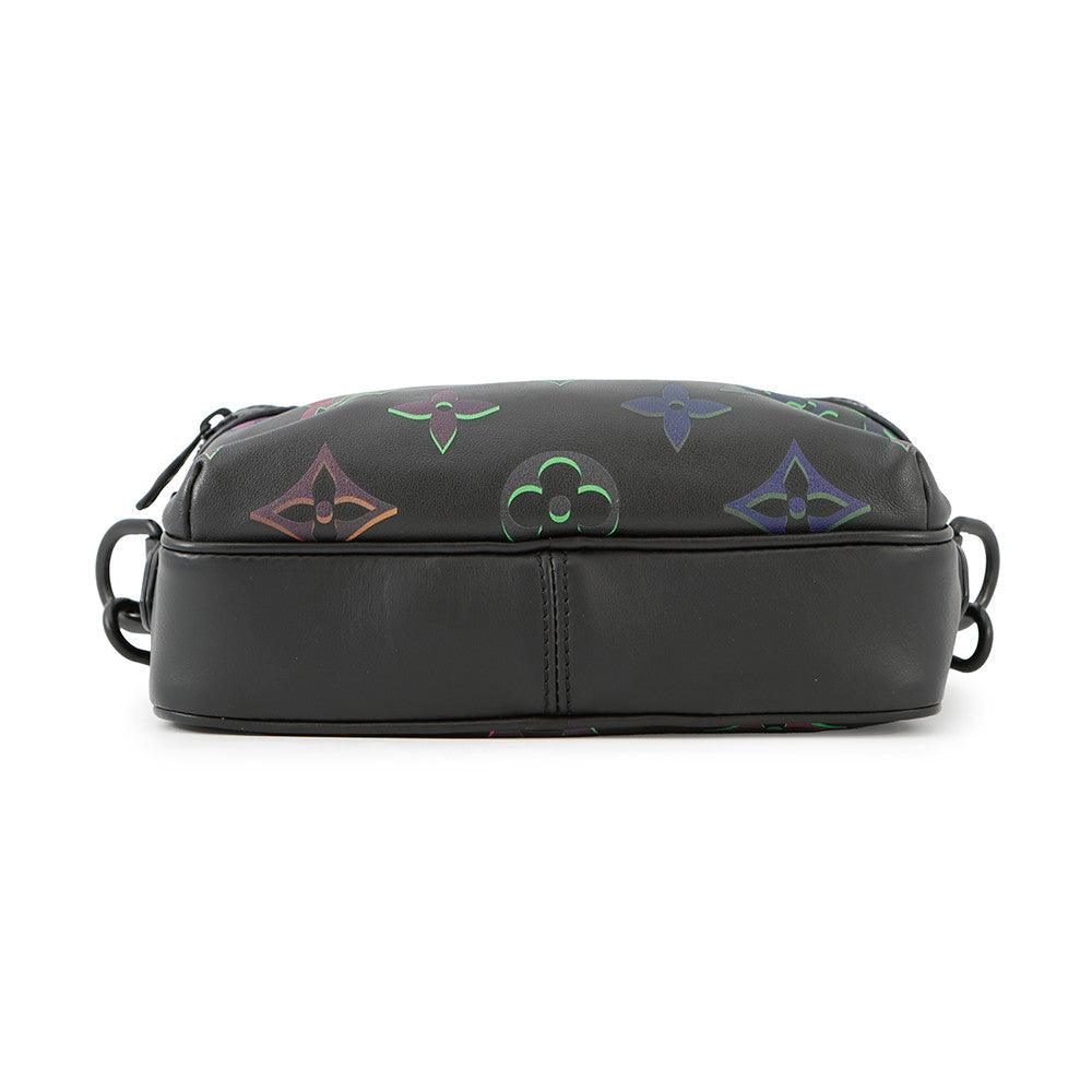 Louis Vuitton comet messenger NoirM22495 ・Pattern Monogram Leather Calf Crossbody Bag