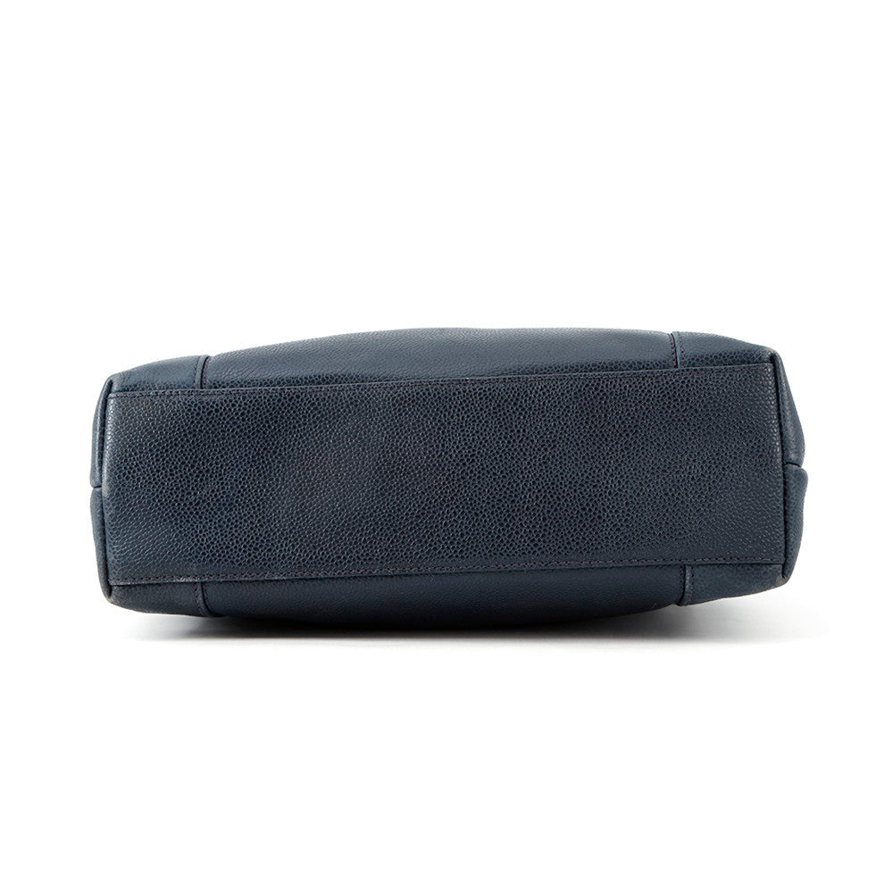 Chanel ChainShoulder Navy Caviar Leather Shoulder Bag
