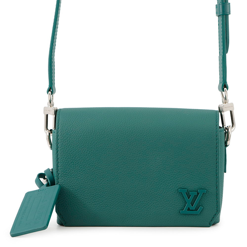 Louis Vuitton Fastline Wearable GreenM82367 Cowhide Aerogram Leather Wallet Case