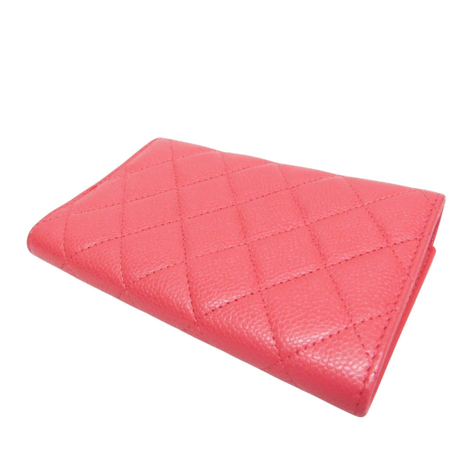 CHANEL Matelasse Wallet