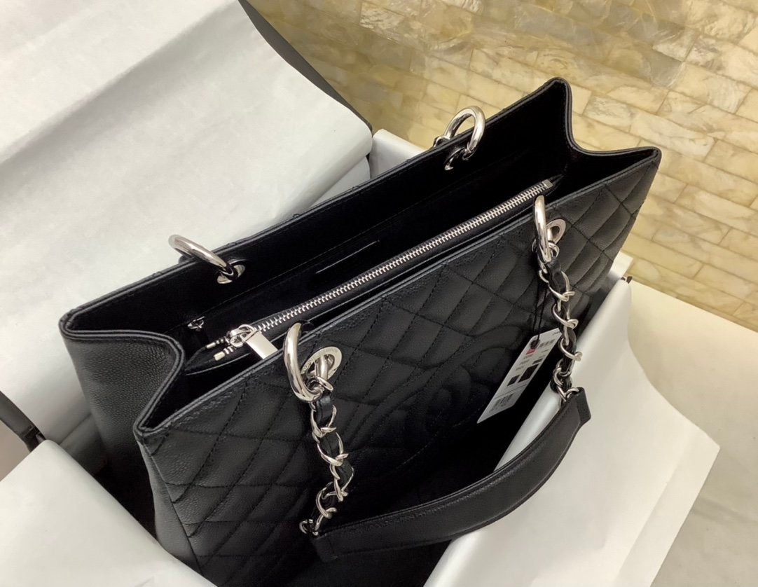 CHL Classic Hardware 13.3in 34cm Black Silver Tote Bag
