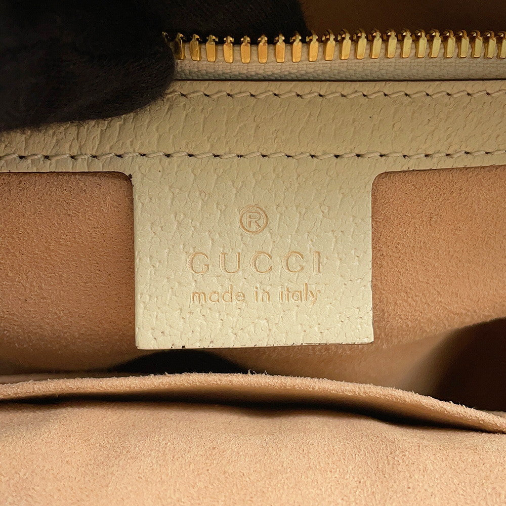 GUCCI GG Supreme Backpack Apple Beige/Ivory552884 GG Supreme Leather