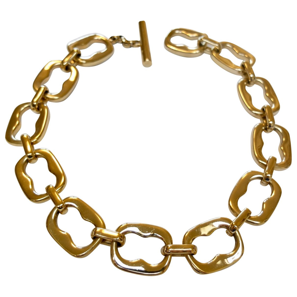 Gucci gold metal necklaces