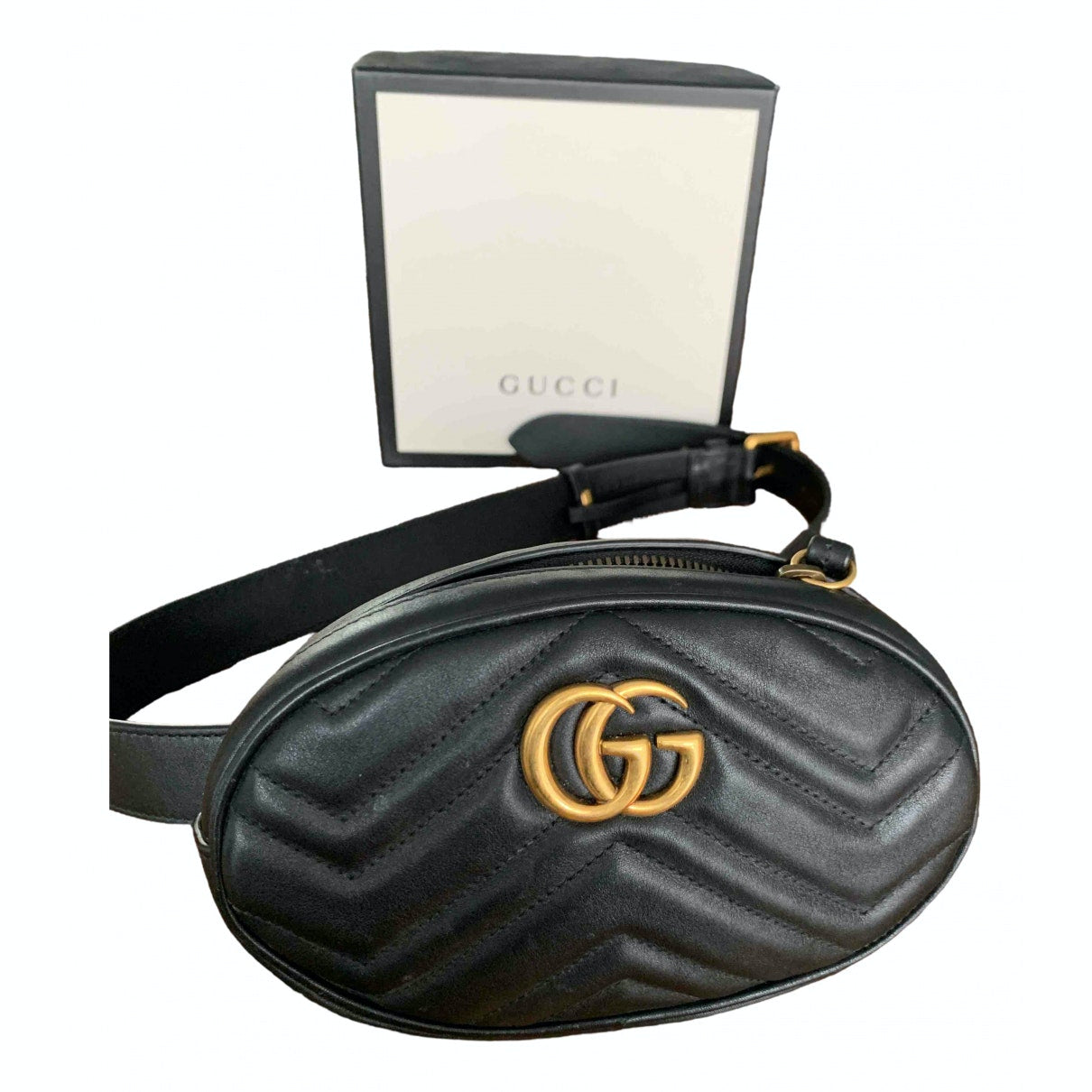Gucci marmont black leather handbag