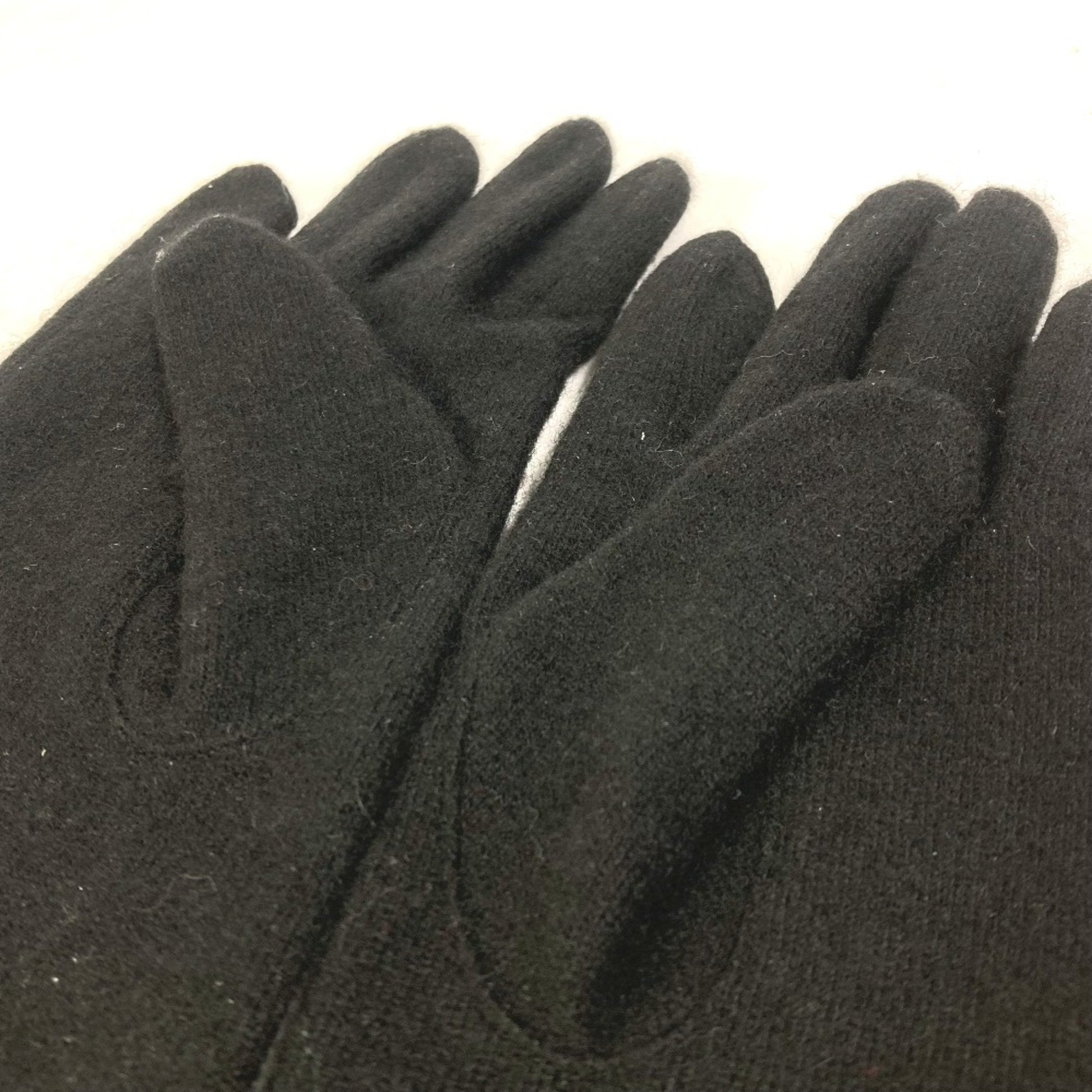 Chanel CABAS EVERYDAY MODeLE XXS Gloves