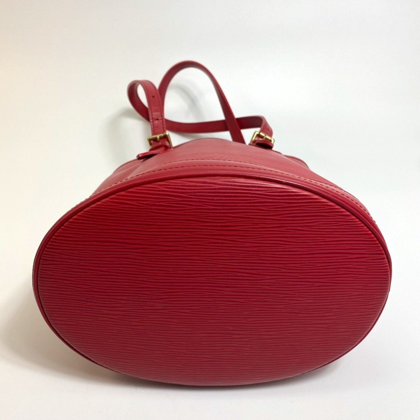 LOUIS VUITTON Bucket Shoulder Bag