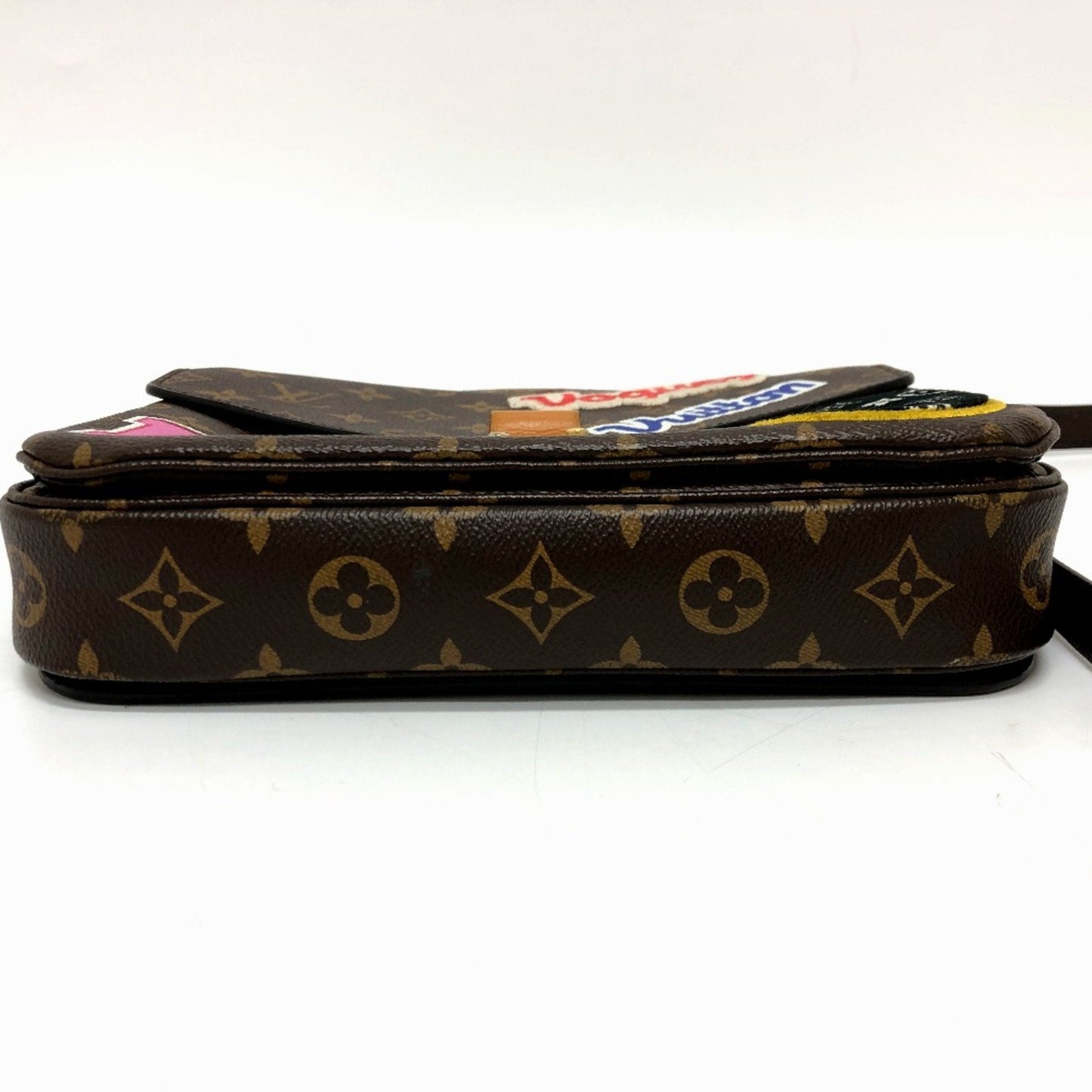 LOUIS VUITTON Metis Clutch Bag