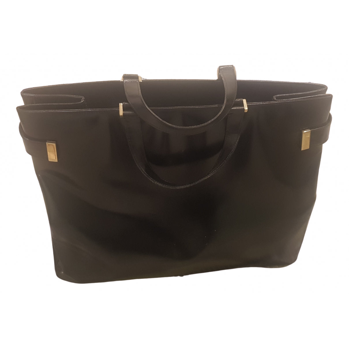 Gucci black leather handbag
