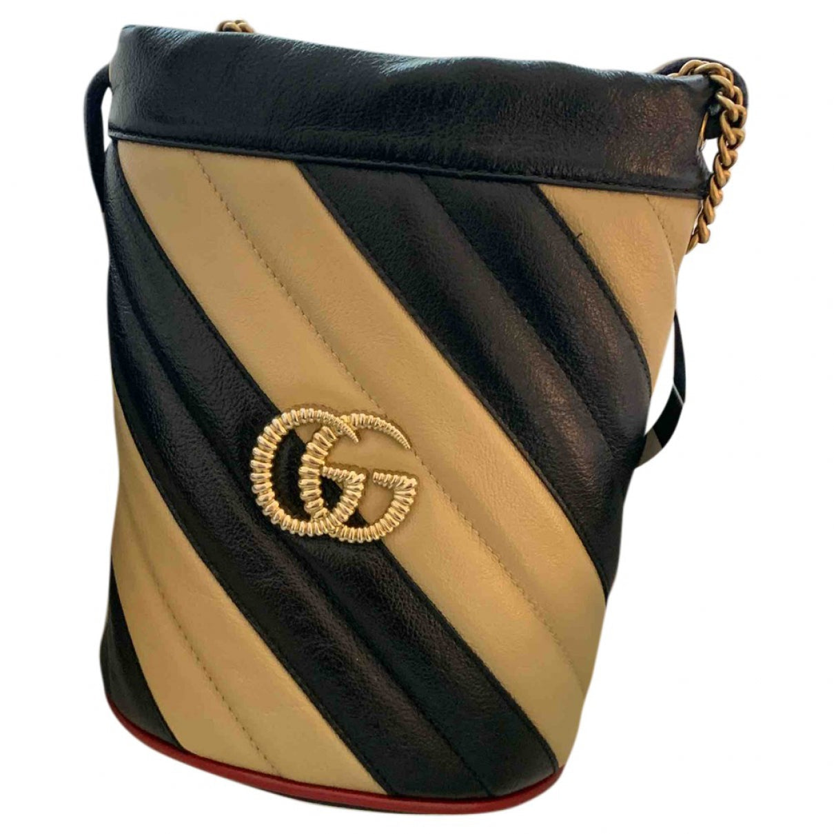 Gucci marmont black leather handbag