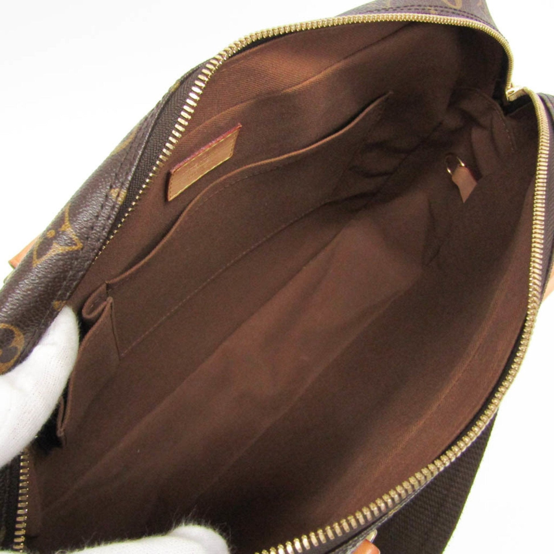 LOUIS VUITTON Bosphore Handbag
