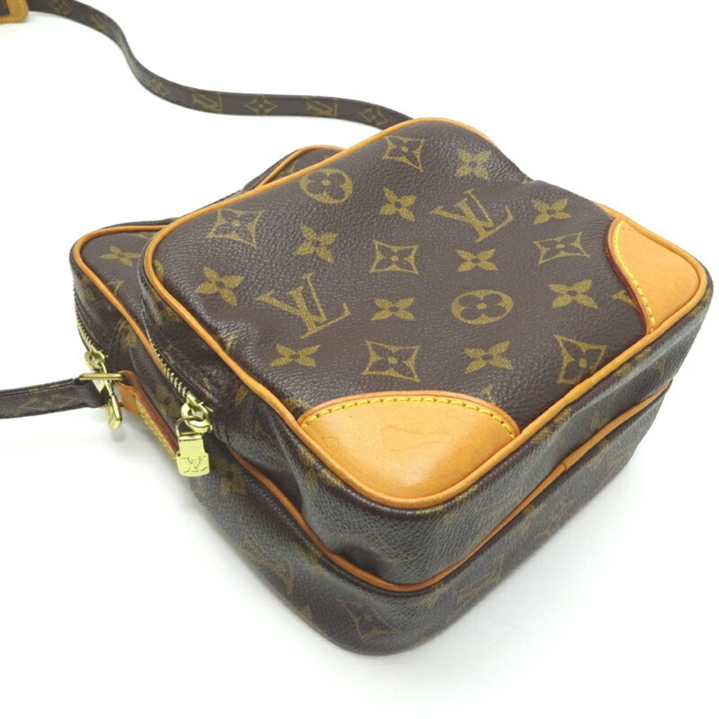 LOUIS VUITTON Amazon Shopper