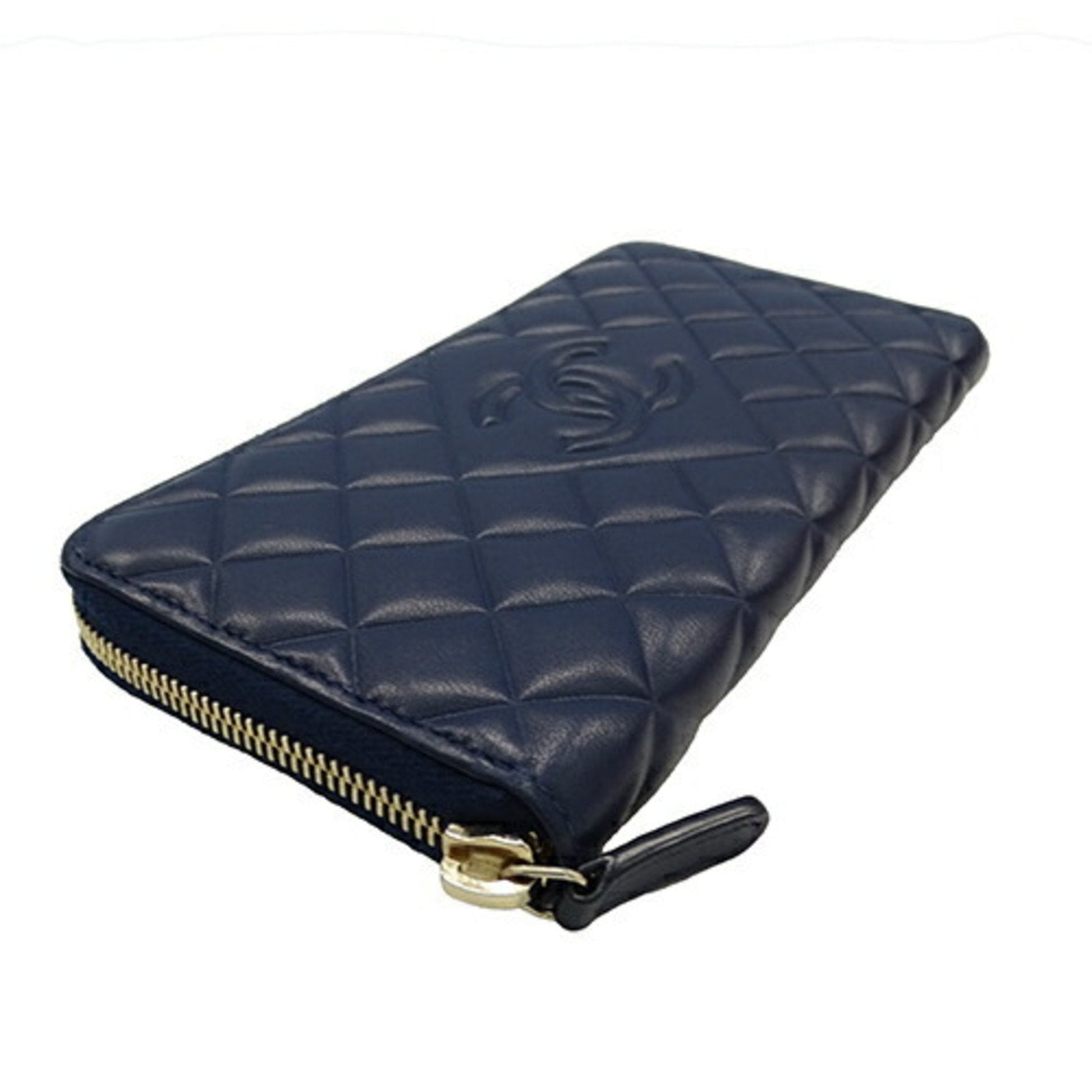 CHANEL Matelasse Wallet