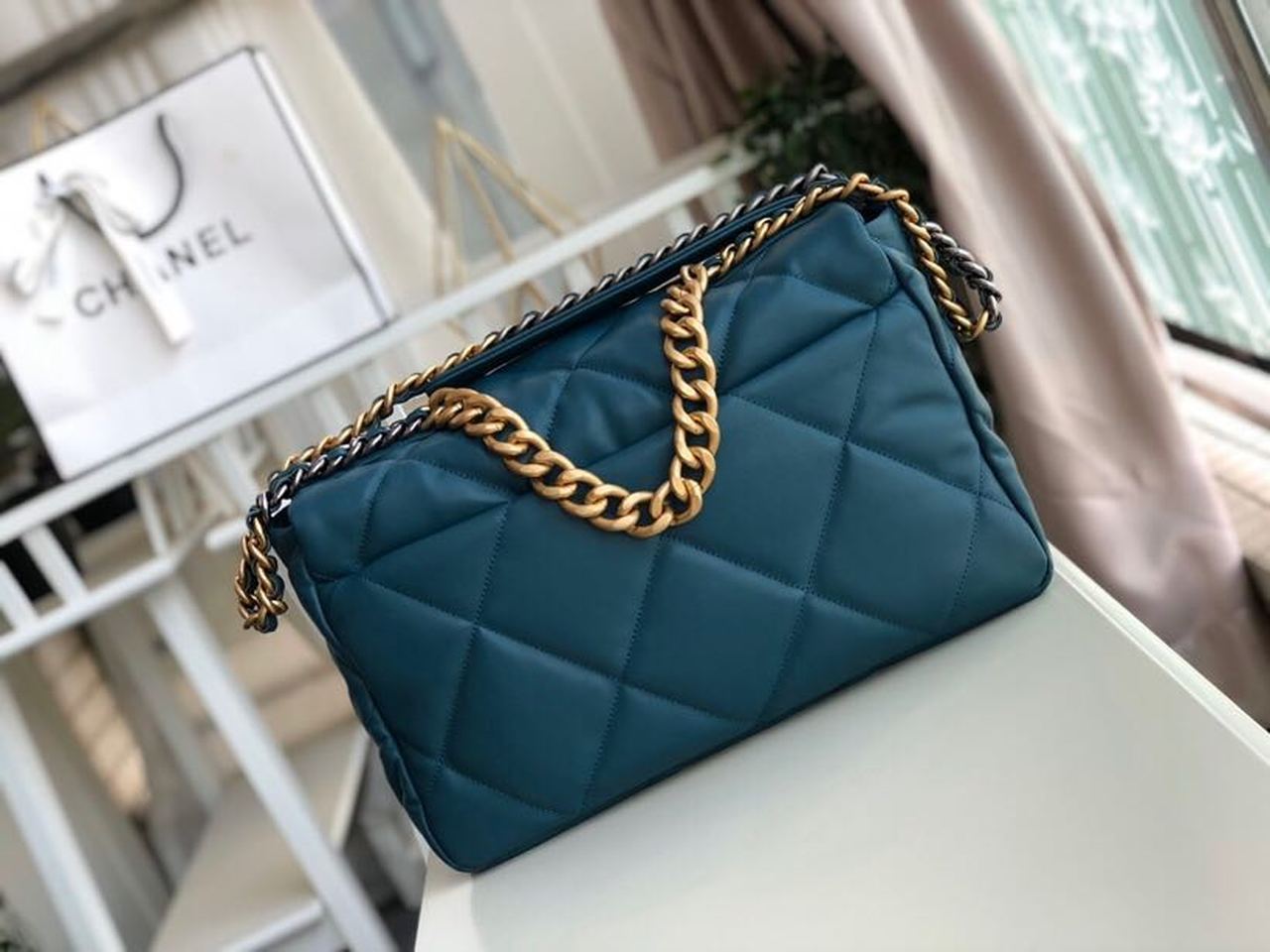 CHL 19 Maxi Teal , Crossbody Bag