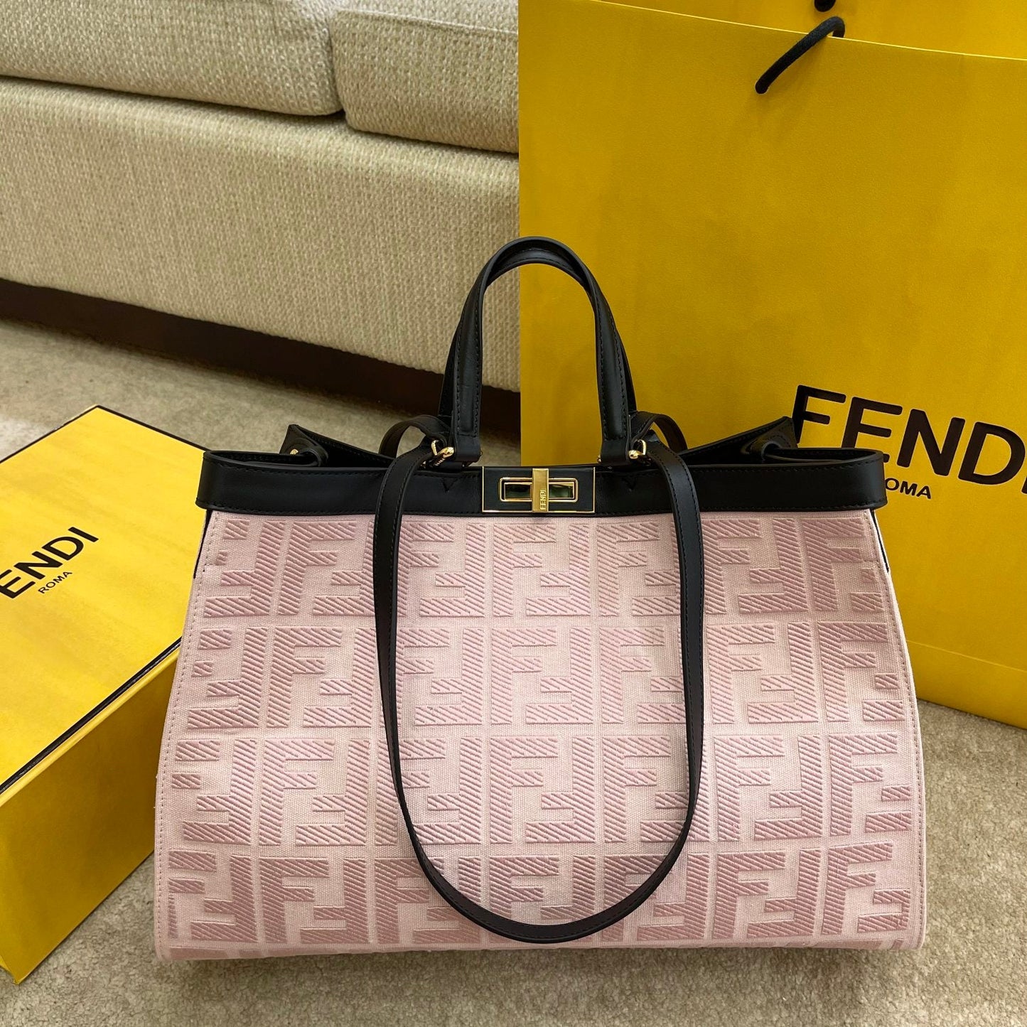 Fendi Top QualityTop Quality Peekaboo X- Canvas Pink FF Shoulder Bag