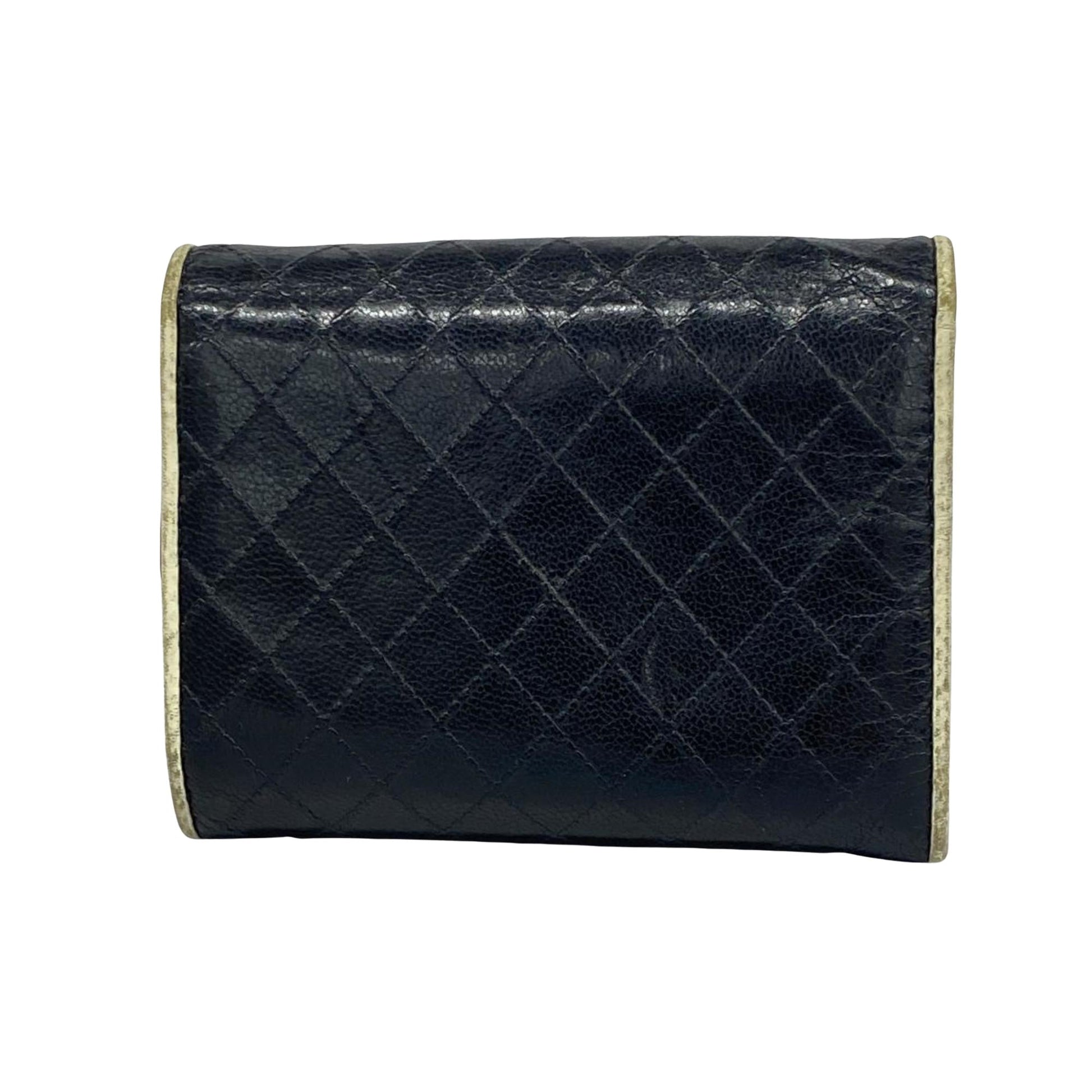 CHANEL Matelasse Wallet