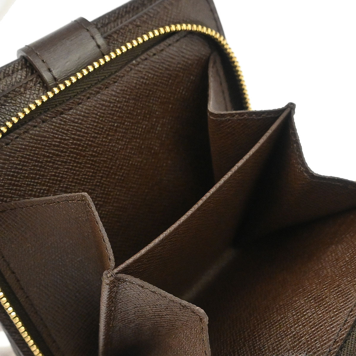 Louis Vuitton 2009 Damier Compact Zip Wallet
