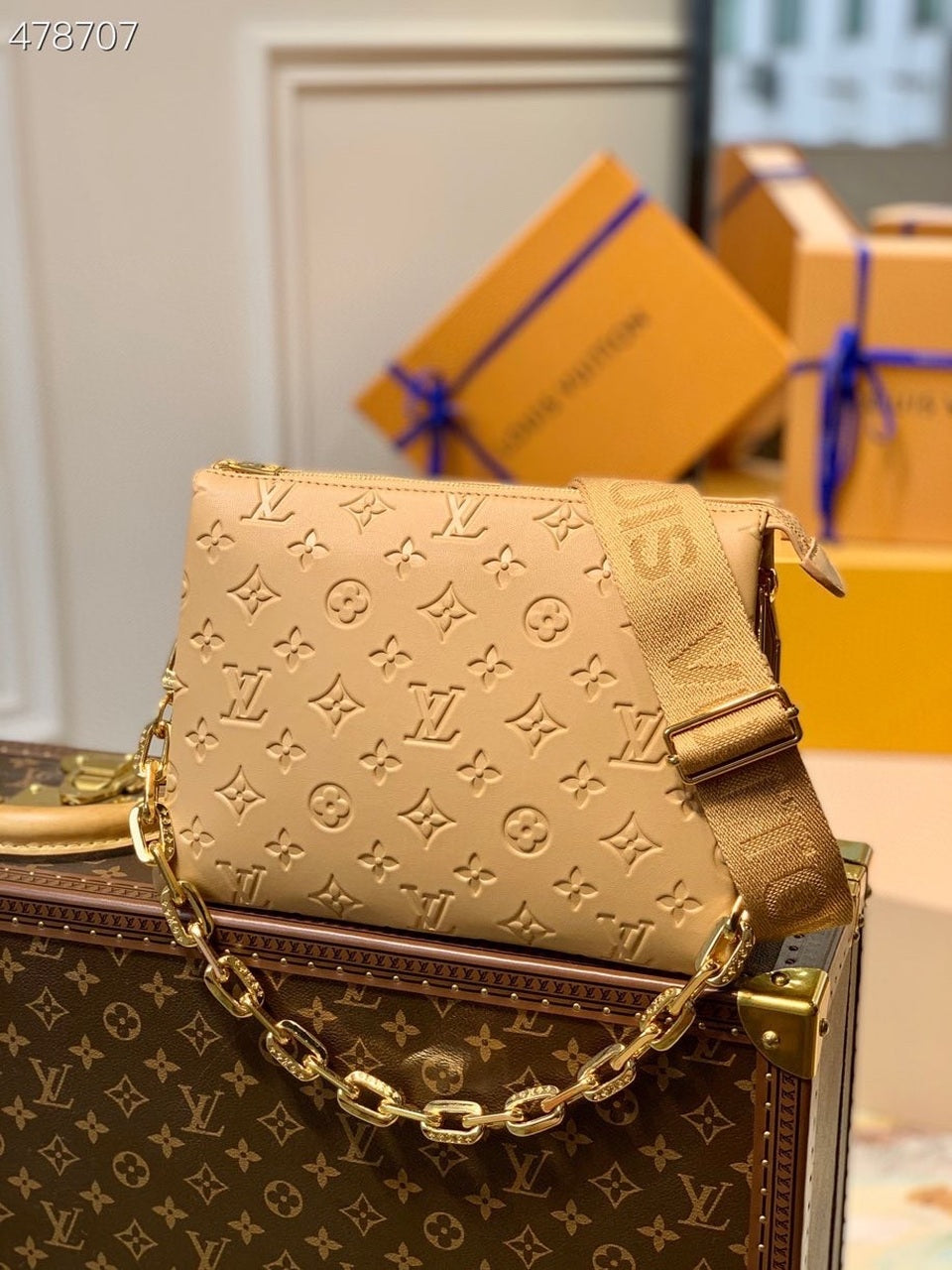 Top Quality Coussin Pm Embossed Puffy For Monogram Cream Crossbody Bag