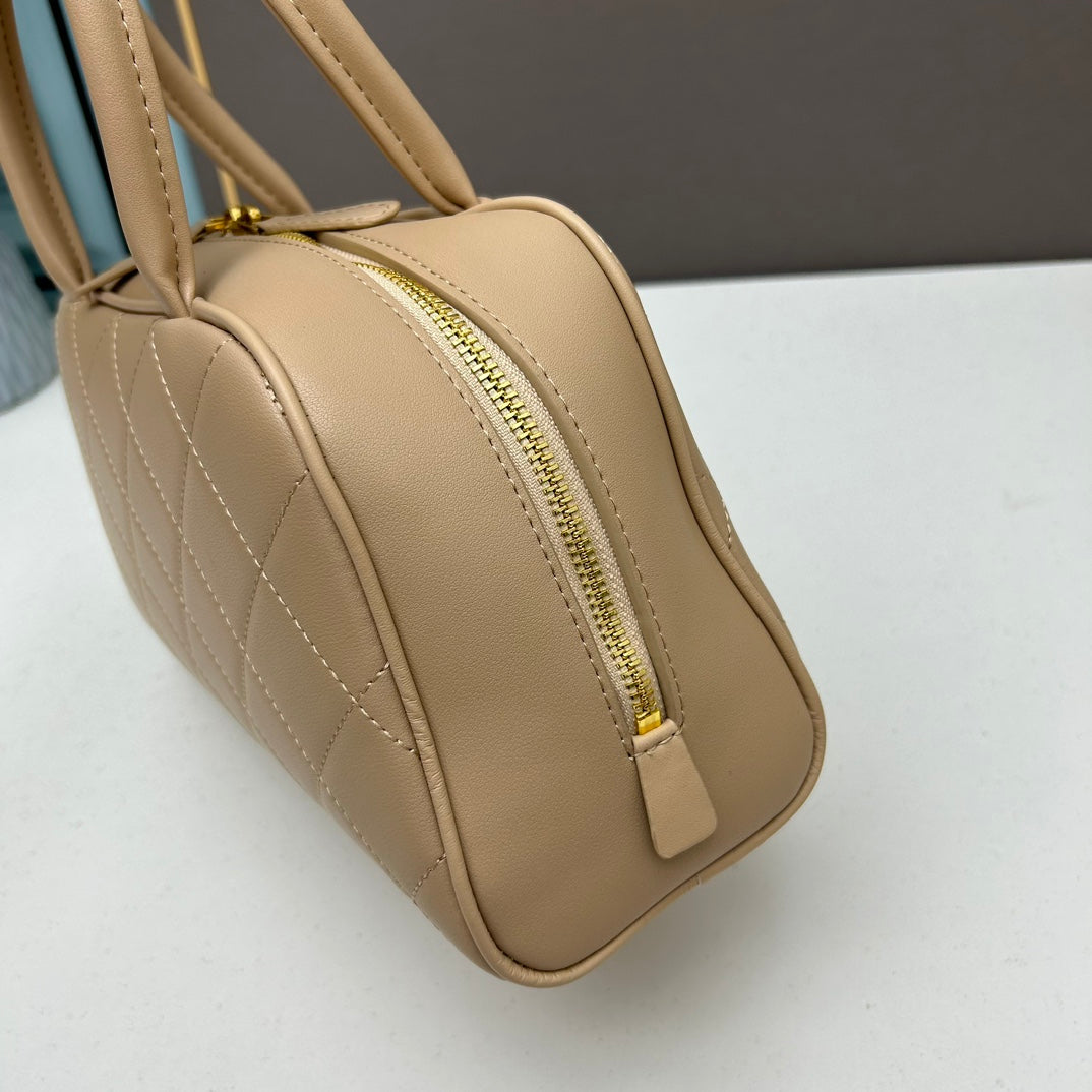 EN - New rep CHL Handbag Beaunoirrbeaunoirr 568