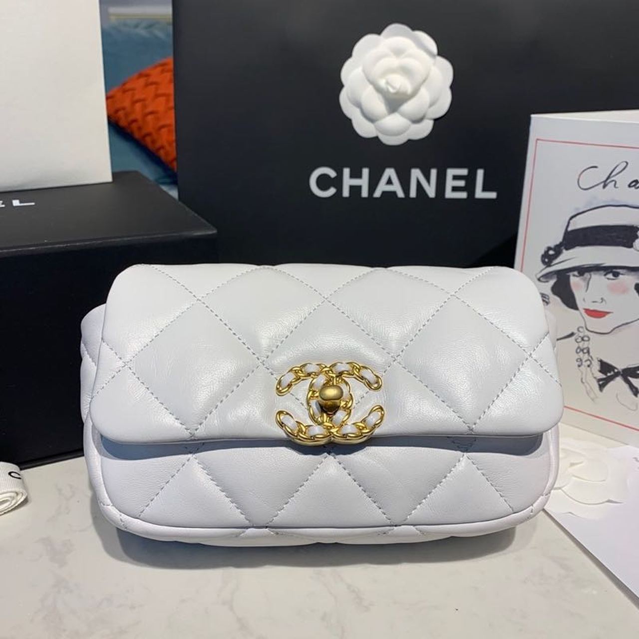 CHL 19 Waist , ’s White Handbag