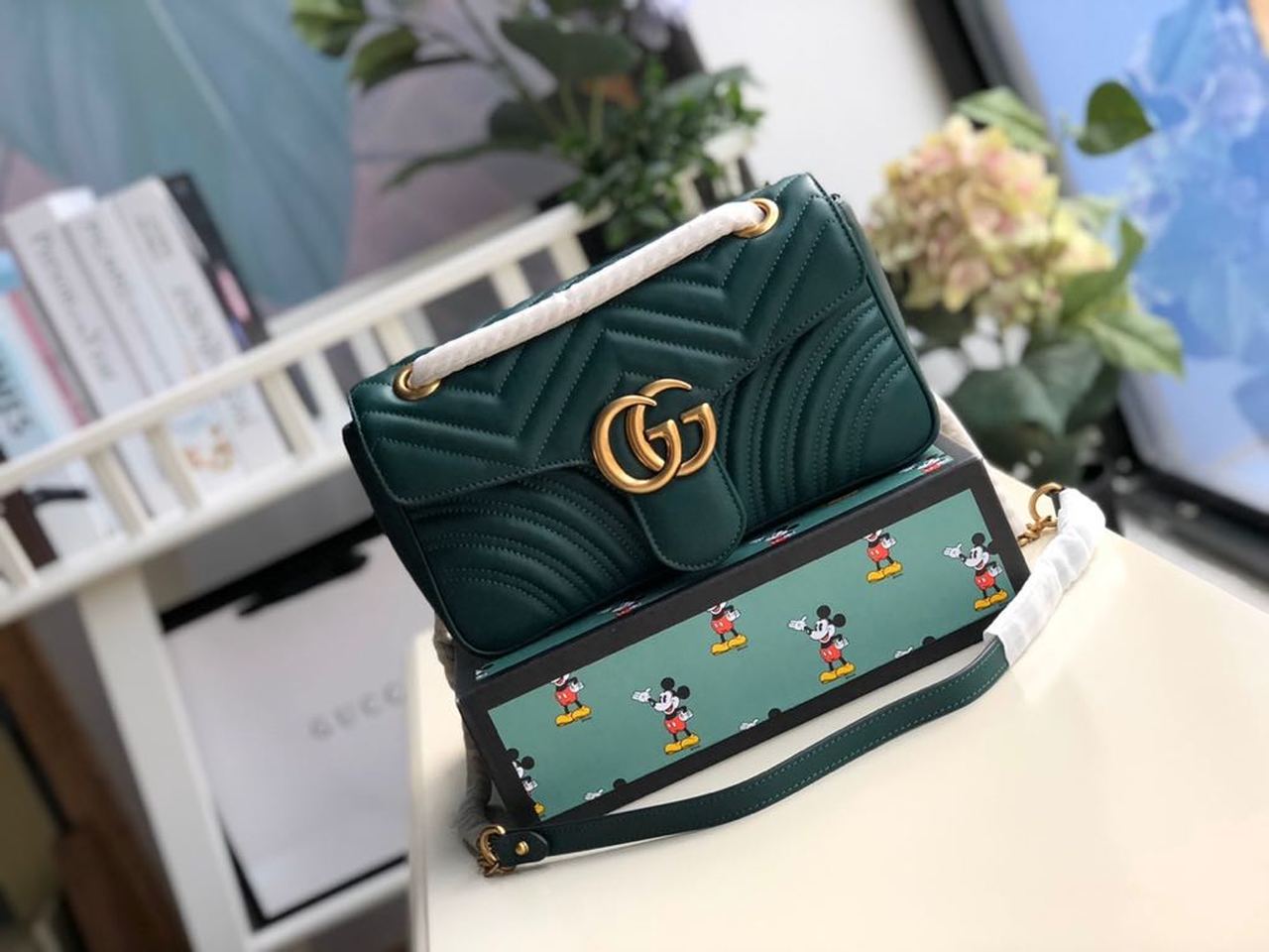 gg Marmont MatelassÃ© Chevron Green Small Shoulder Bag