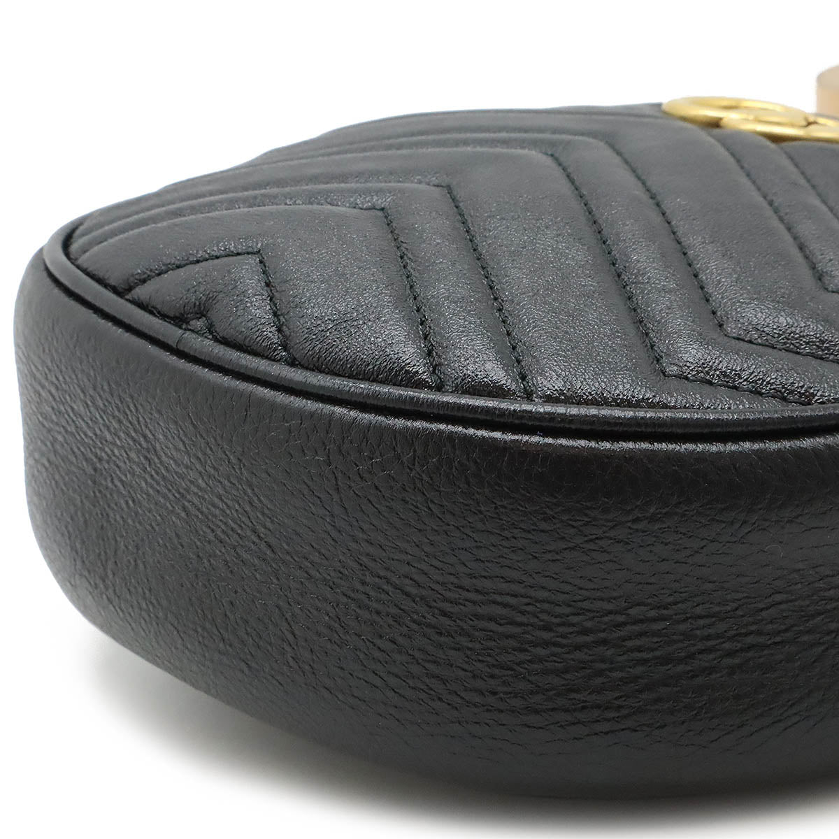 Gucci Marmont Shoulder Bag Leather Bag 30