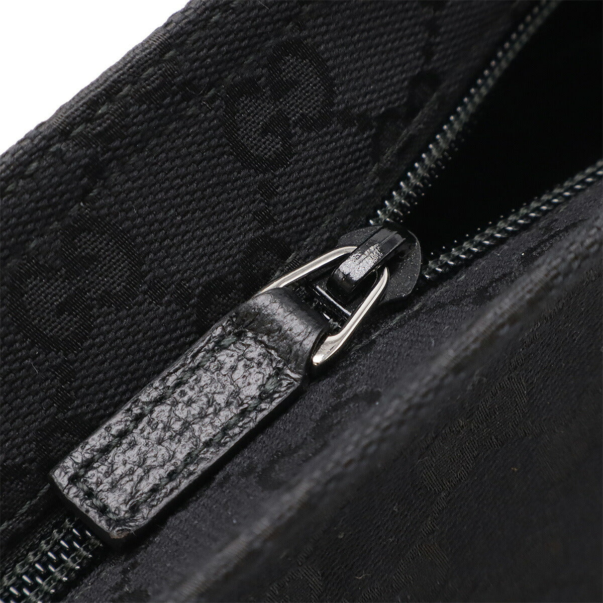 Gucci Shoulder Bag Canvas Bag 189752
