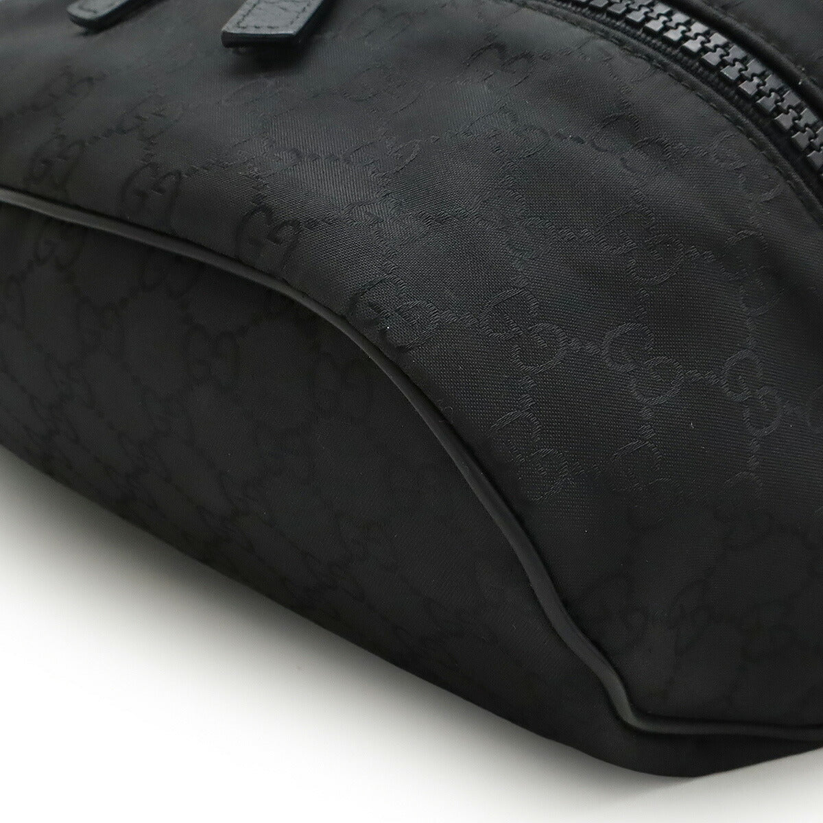 Gucci 2Way Waist Bag Nylon Travel Bag
