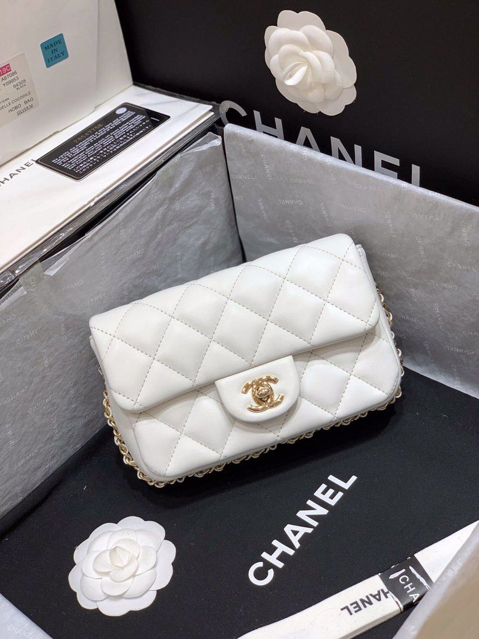 CHLSmall Pearl Strap , ’s White Logo Flap Crossbody Bag