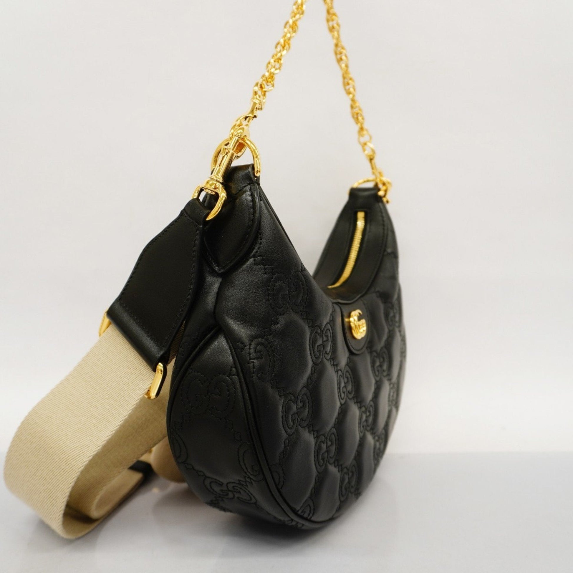 Gucci Matelass Shoulder Bag