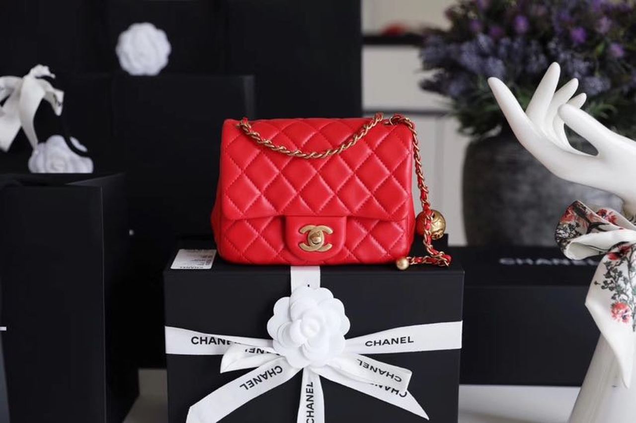 CHLMini CHLBall On Strap , Red Flap Crossbody Bag