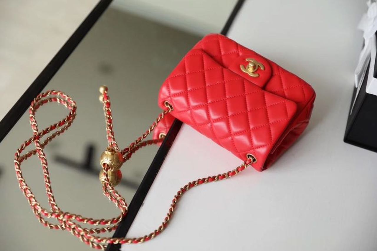 CHLMini CHLBall On Strap , Red Flap Crossbody Bag