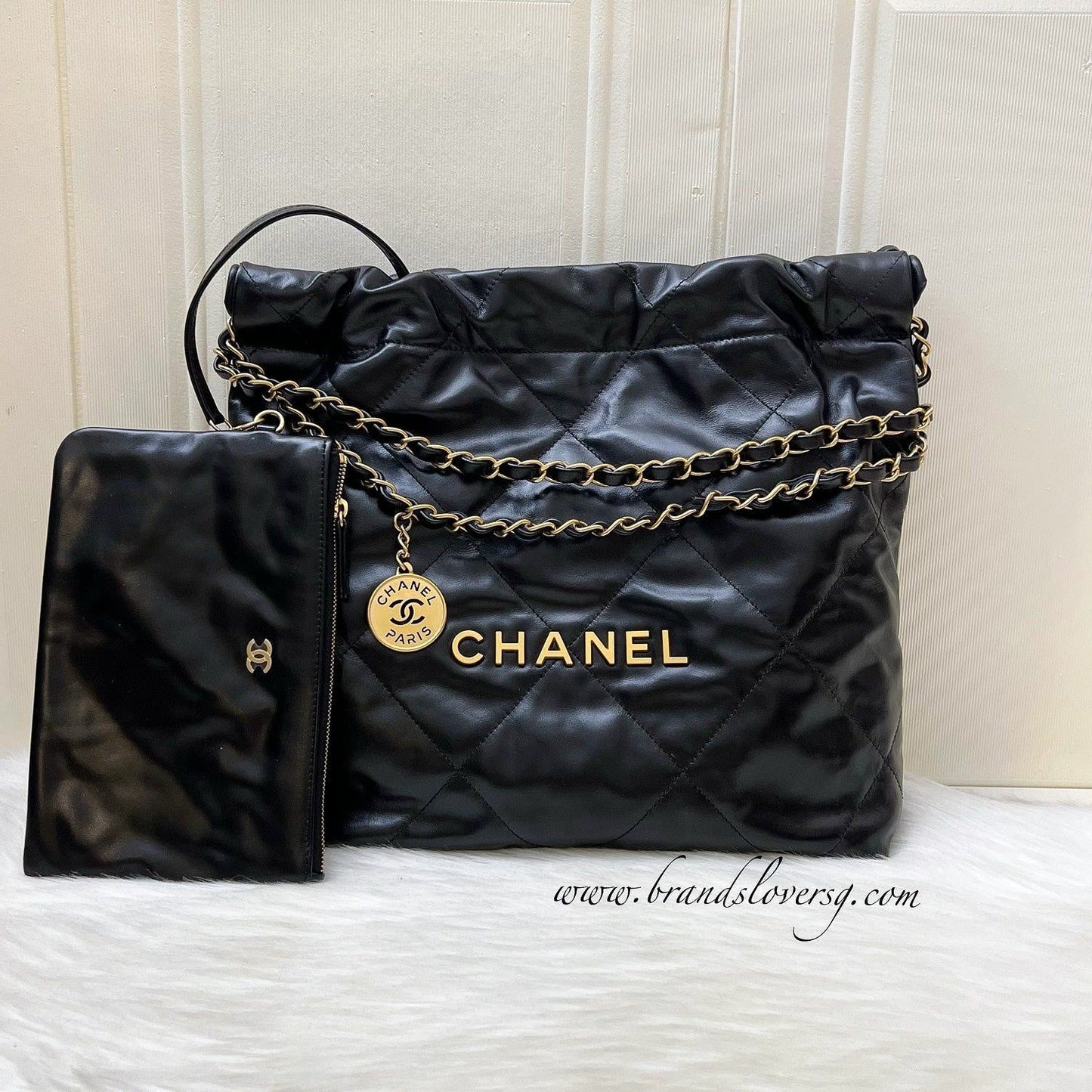 Chanel 22 Small Hobo Bag in Black Calfskin and Aghw