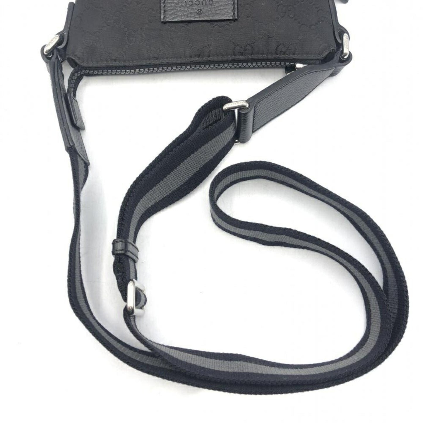 Gucci Messenger Shoulder Bag Messenger 26