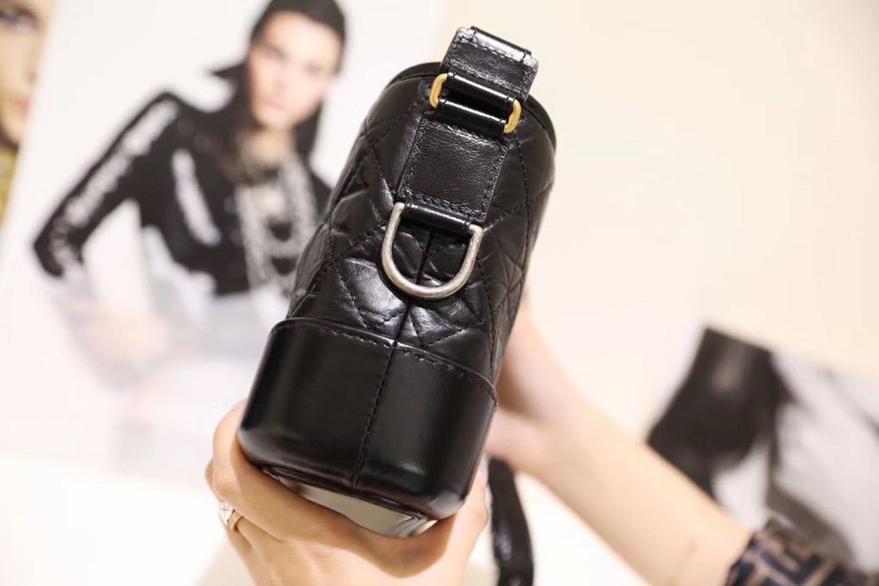 CHL Gabrielle 20cm Aged Spring Leather Calfskin Black Jewelry