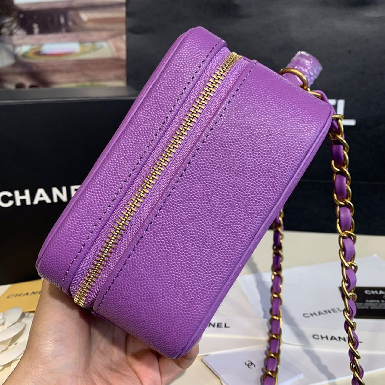 CHL Top QualityTop Qualityligree Vanity Leather Gold Jewelry Collection Purple