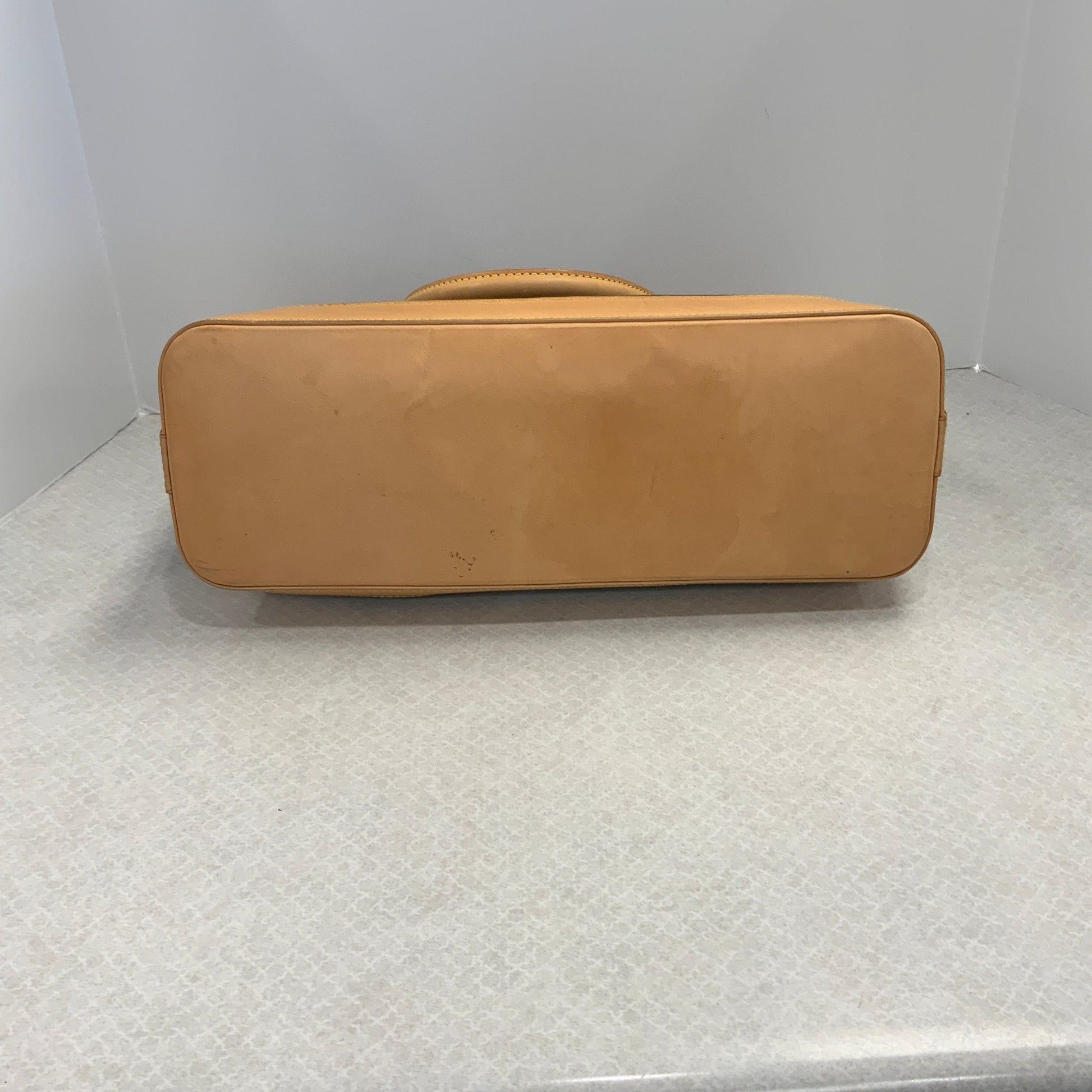 HandBag Luxury Designer Louis Vuitton, Size Large