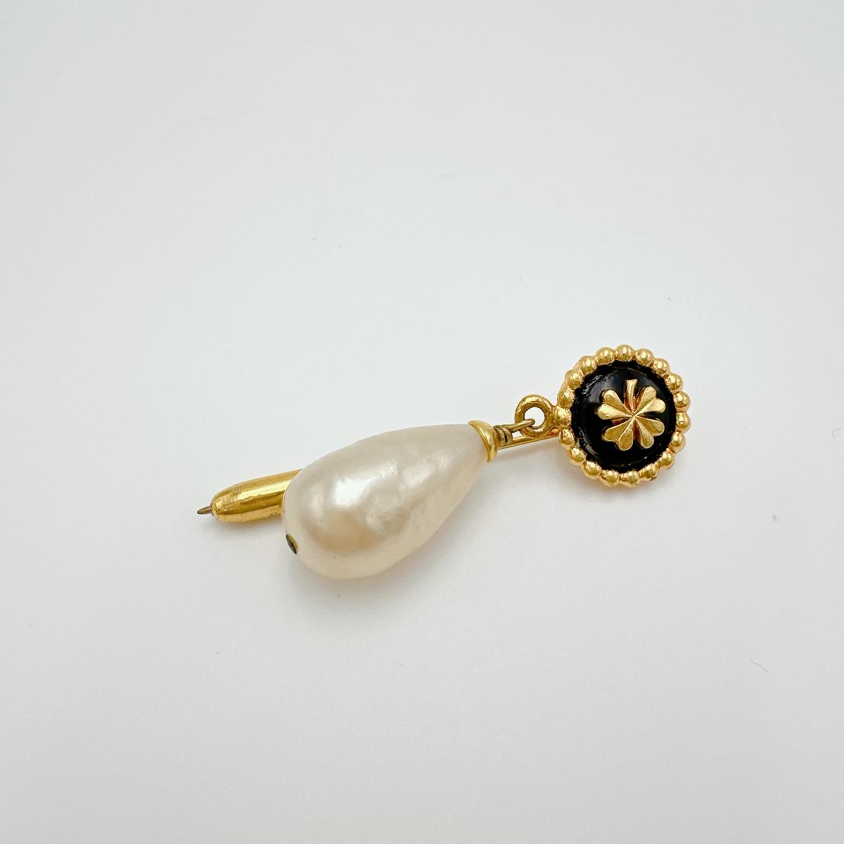 Chanel Brooch Plated Pin Brooch Gold Handbag