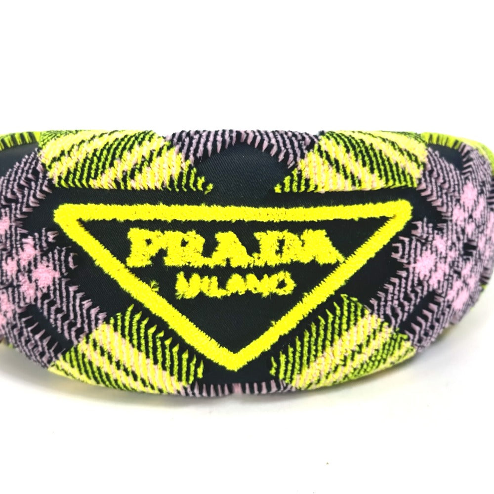 Hair Accessory Yellow Pile Triangle Plate Women Nylon Logo Travel Bag