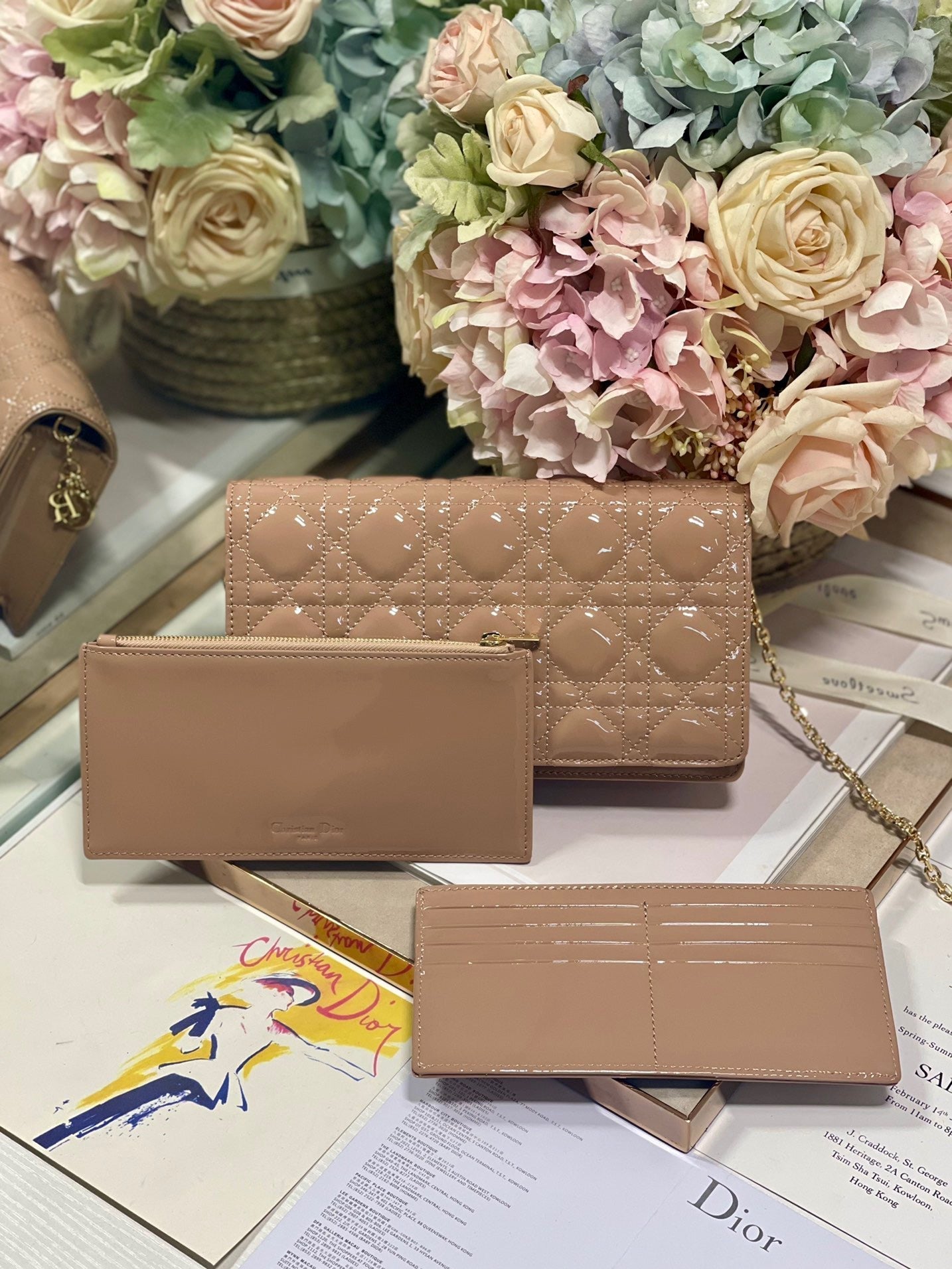 Lady Pouch Cd Beige Travel Bag