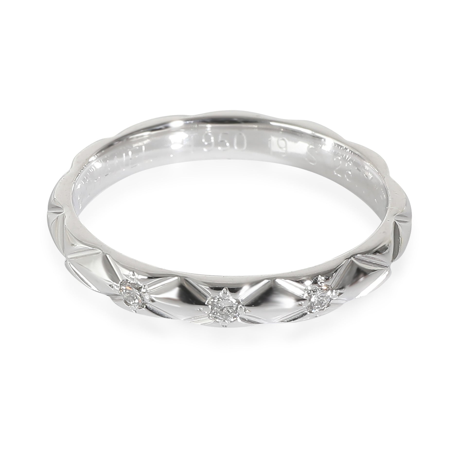 Chanel Coco Crush Band in Platinum . CTW