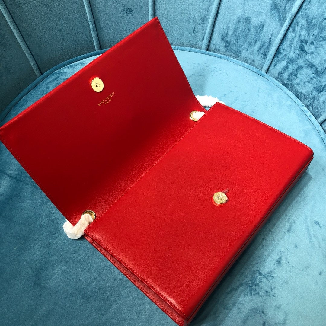 YSL Saint Laurent Kate Tassel 9in 24cm Grain De Poudre Red Medium Chain Handbag