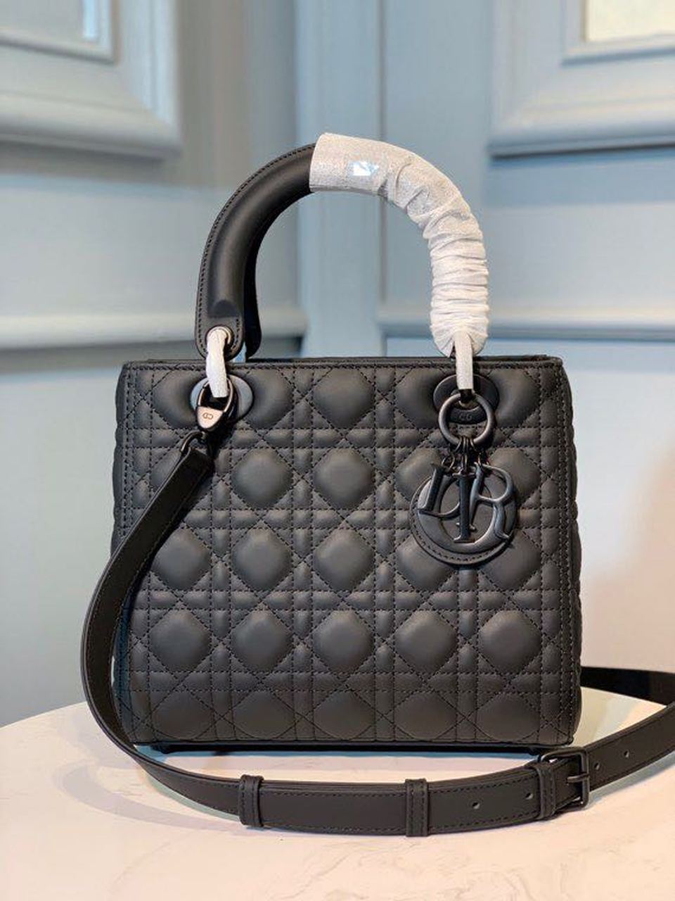 Metop Qualityum Lady Matte Hardware Black Travel Bag