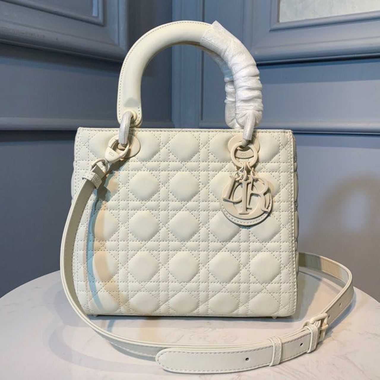 Metop Qualityum Lady Cd White Travel Bag