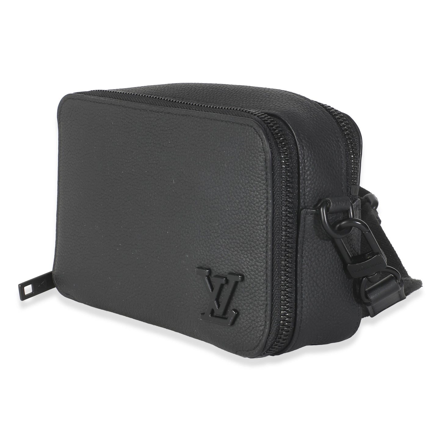 Louis Vuitton Taurillon Alpha Wearable Black Wallet Case