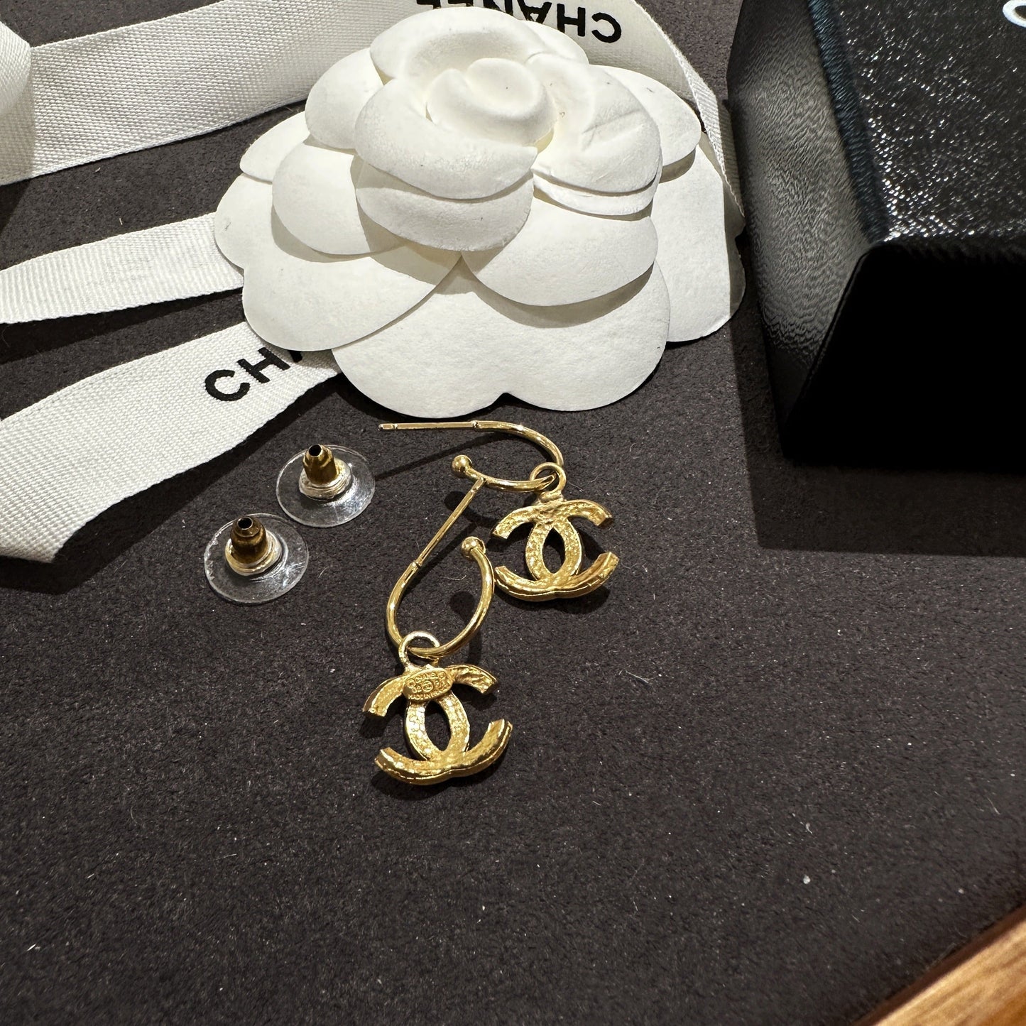 Chanel   earrings