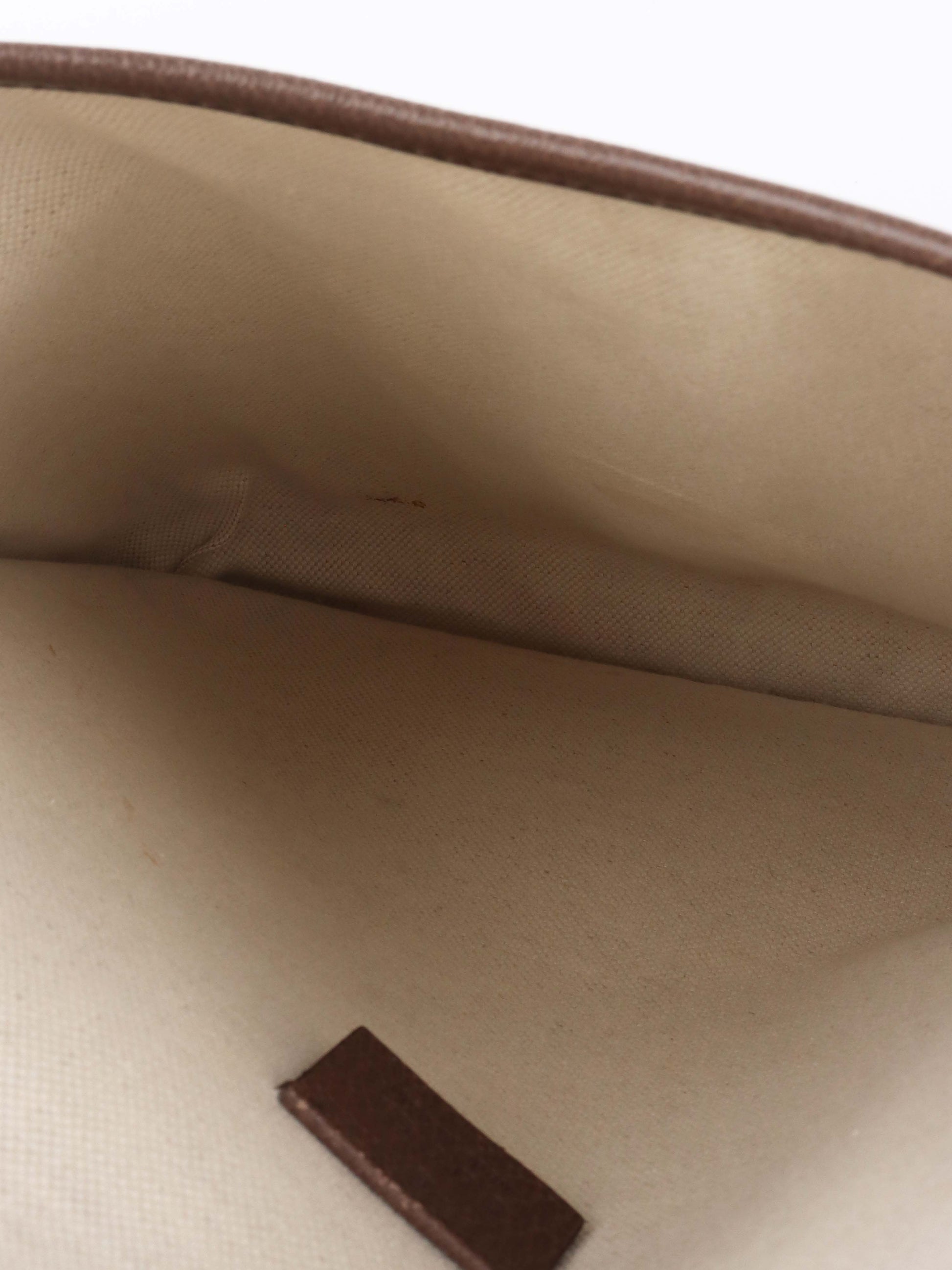 Gucci Neo GG Medium Messenger Bag